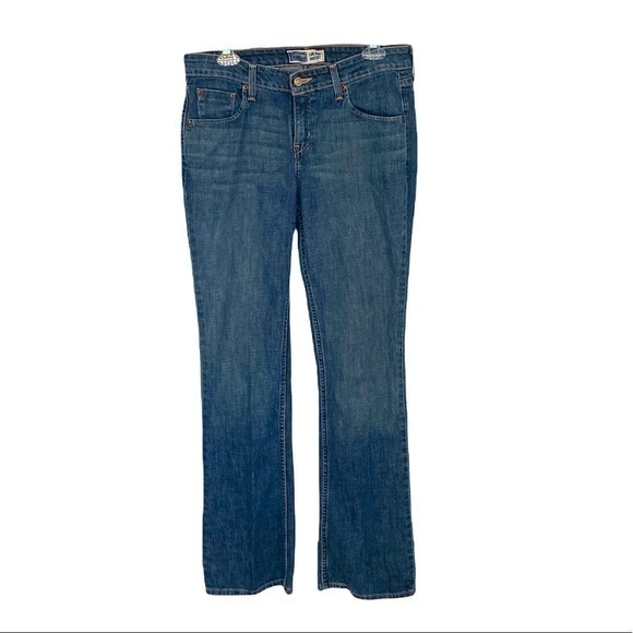 Levi Signature Low Rise Bootcut Size 8 Long - Picture 1 of 4